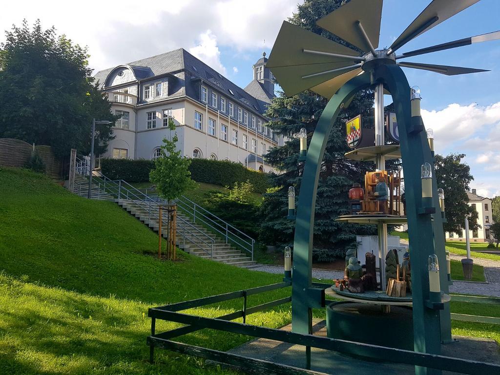 Am Duerrenbachtal Apartment Klingenthal Exterior foto